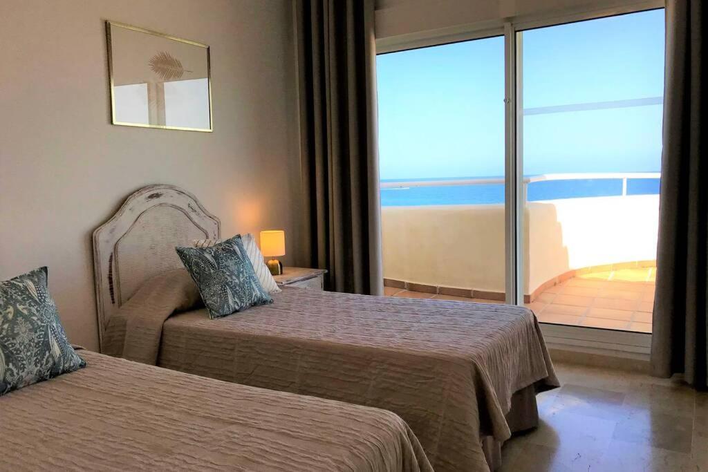 Penthouse Bermuda Beach 2 Estepona Eksteriør billede