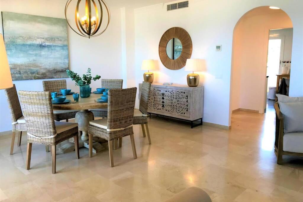 Penthouse Bermuda Beach 2 Estepona Eksteriør billede